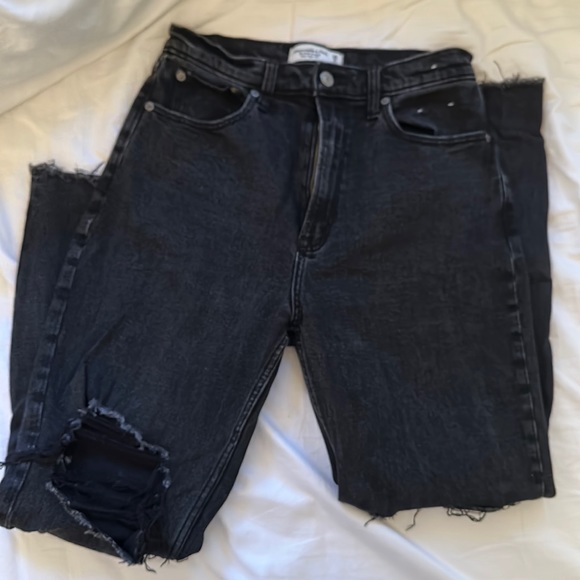 ABERCROMBIE ANKLE STRAIGHT JEAN - Picture 1 of 3